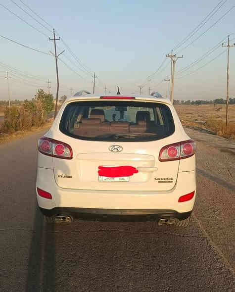 السلام عليكم 
سنتافي 2012 خليجي 
استلام الشركه العامة للسيارات. 
محرك 3.5 
6 سلندر 
دفع رباعي 
7 راكب 
3 قطع تبريد

بيها صبغ أثر بطش بدون دواخل كفاله من البارد والمعجون بس صبغ

رقم صاحب السيارة ‏ *********** ‏

السعر :: اطلبه بالتعليقات يصلك خاص 📩

#ادارة_الصفحه ⚡

ملاحظه / 🔴
مدير الصفحه غير مسؤول عن بيع وشراء واصوليات السياره نحن صفحه لعرض السيارات فقط.
