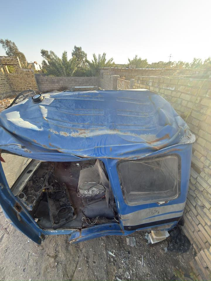 السلام عليكم قماره لكزز مديل 88 للبيع ابيعك على وضعها كوم حديد القماره على هذه وضعها الباب الثاني موجود الفتحه مال السكف موجوده الجامات الصفح موجودات وكلشي مابيهن المو شراي لا يتصل بس الشراي يتصل *********** وبخدمته  السعر ١٠ اوراق وبيها مجال
