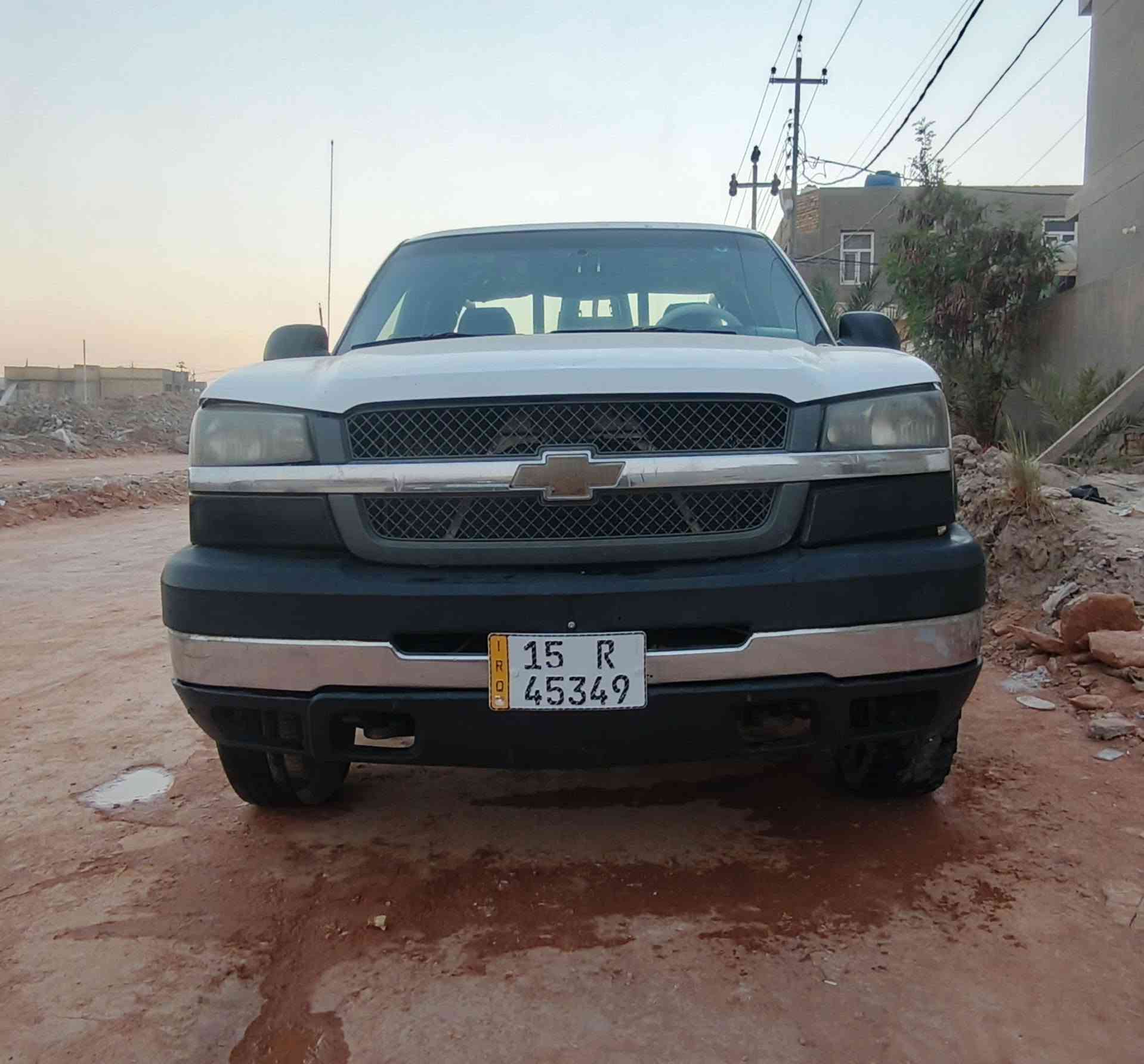 السلام عليكم جمسي سلفادور سياره جديده وجاهزه من كلشي تخم تاير تبريد ثلج حداديه  اماميه وخلفيه كير ومكينه بالكارتون السياره بسمي مكاني دوانيه السعر 80﷼
‏‪***********‬‏
