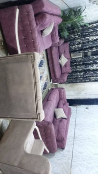 تخم تركي سرير ومخزن ١٠ مقاعد اخو الجديد نضافه ١٠٠بل ١٠٠ ثكيل سعر ٢٩٠ و...