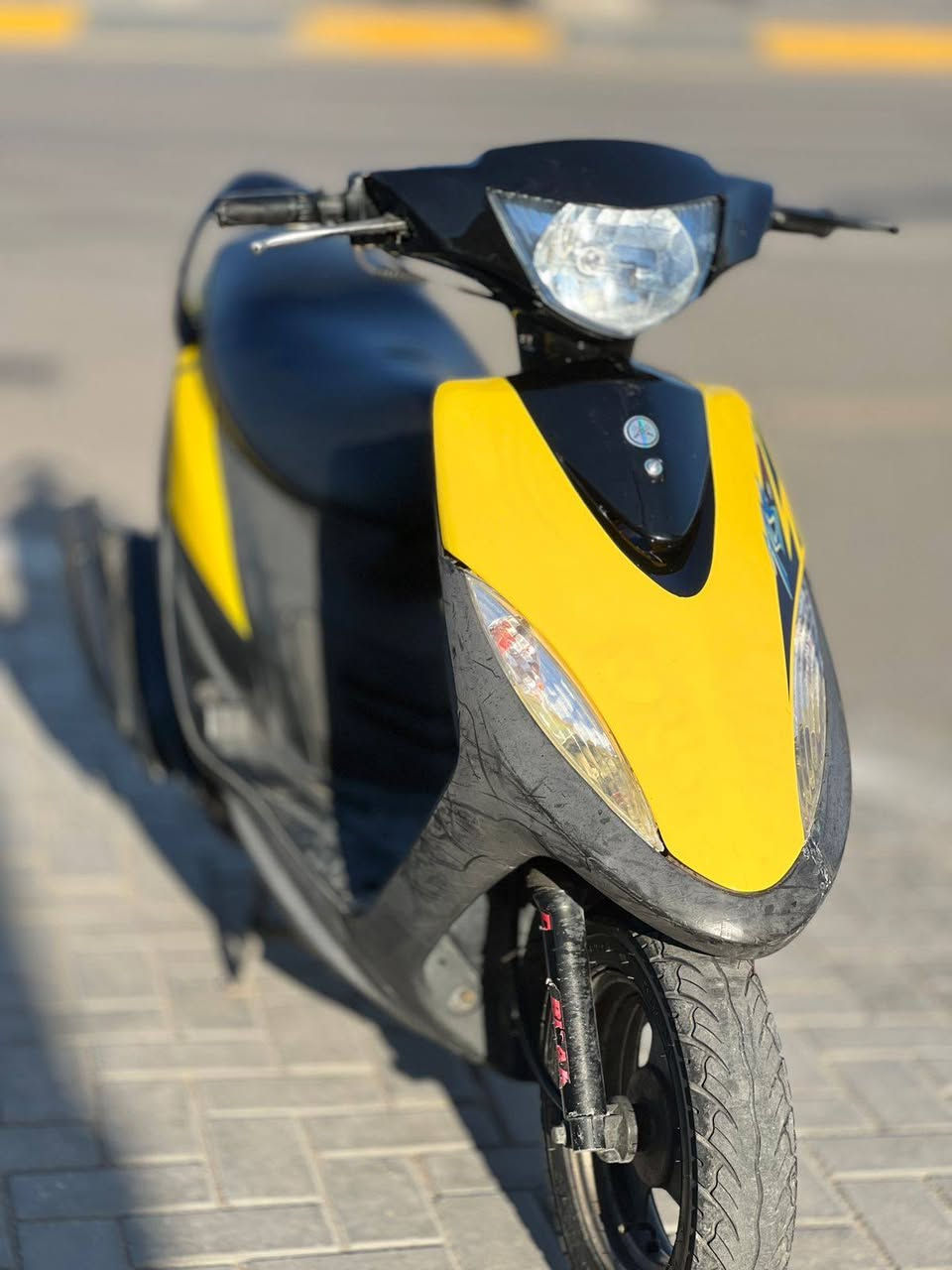 السلام عليكم
دراجه ماكس عدله (مال رمبه)
دراجه كله بلاديه 
مبدل بيه كفرات تجاريه.
 ( الابلاديه رصاصي موجودات)
الدبل الامامي واكف
السعر: 900 وبيها مجال
مكاني بغداد البياع
***********
