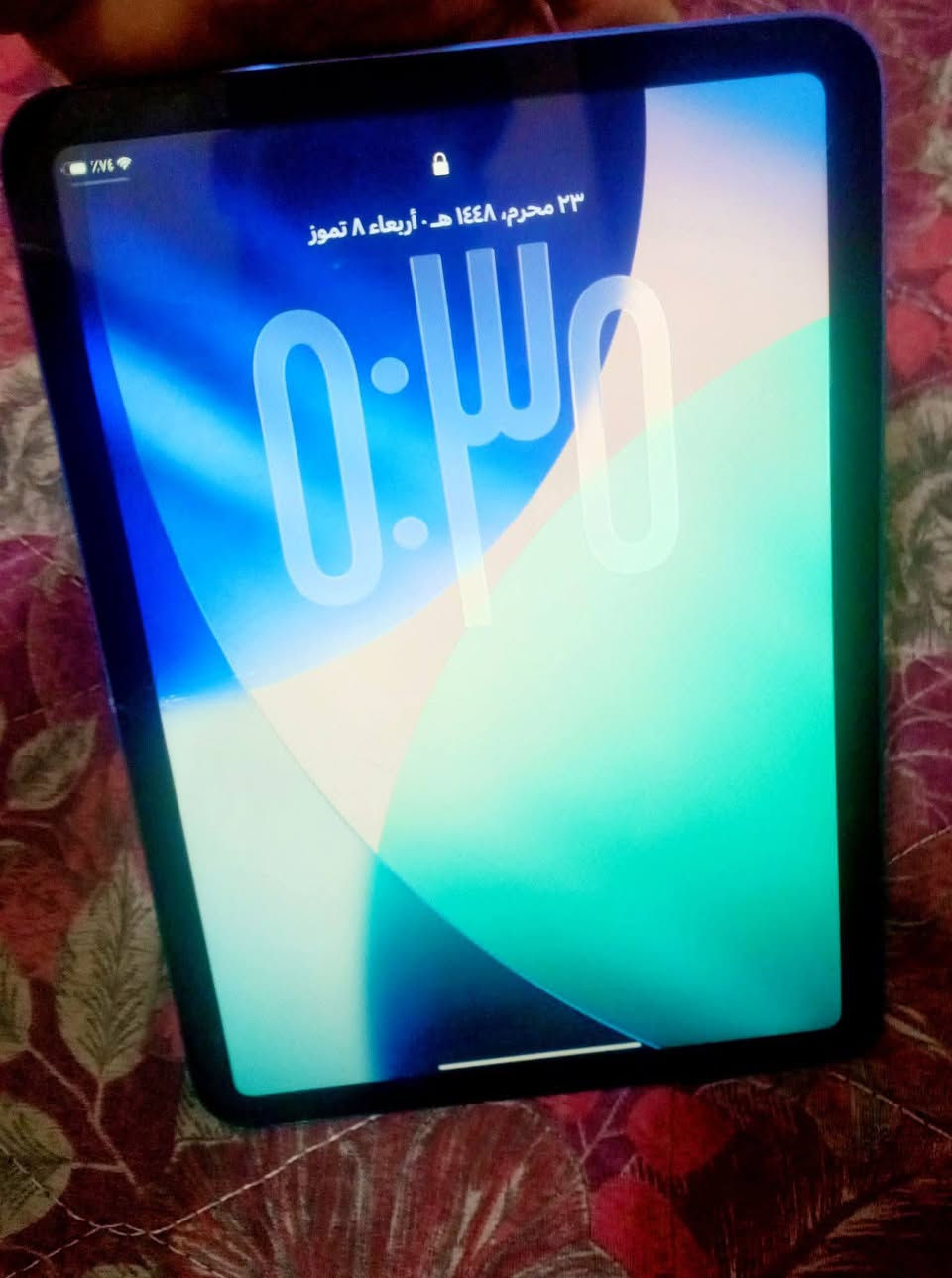 السلام عليكم ورحمه الله
جهاز ايباد 10 للبيع 
 ذاكره 256
جهاز جديد كلش بطاريه 89
الضرر كدامك الكلاس يتبدل ب 25 الف ممأثر ع لمس
لونه ازرق نيلي جهاز خير من الله ببجي 90 فريم
ويا كارتونه وشاحنه اصليات 
اتصل ع رقم *********** مكاني بغداد البياع
