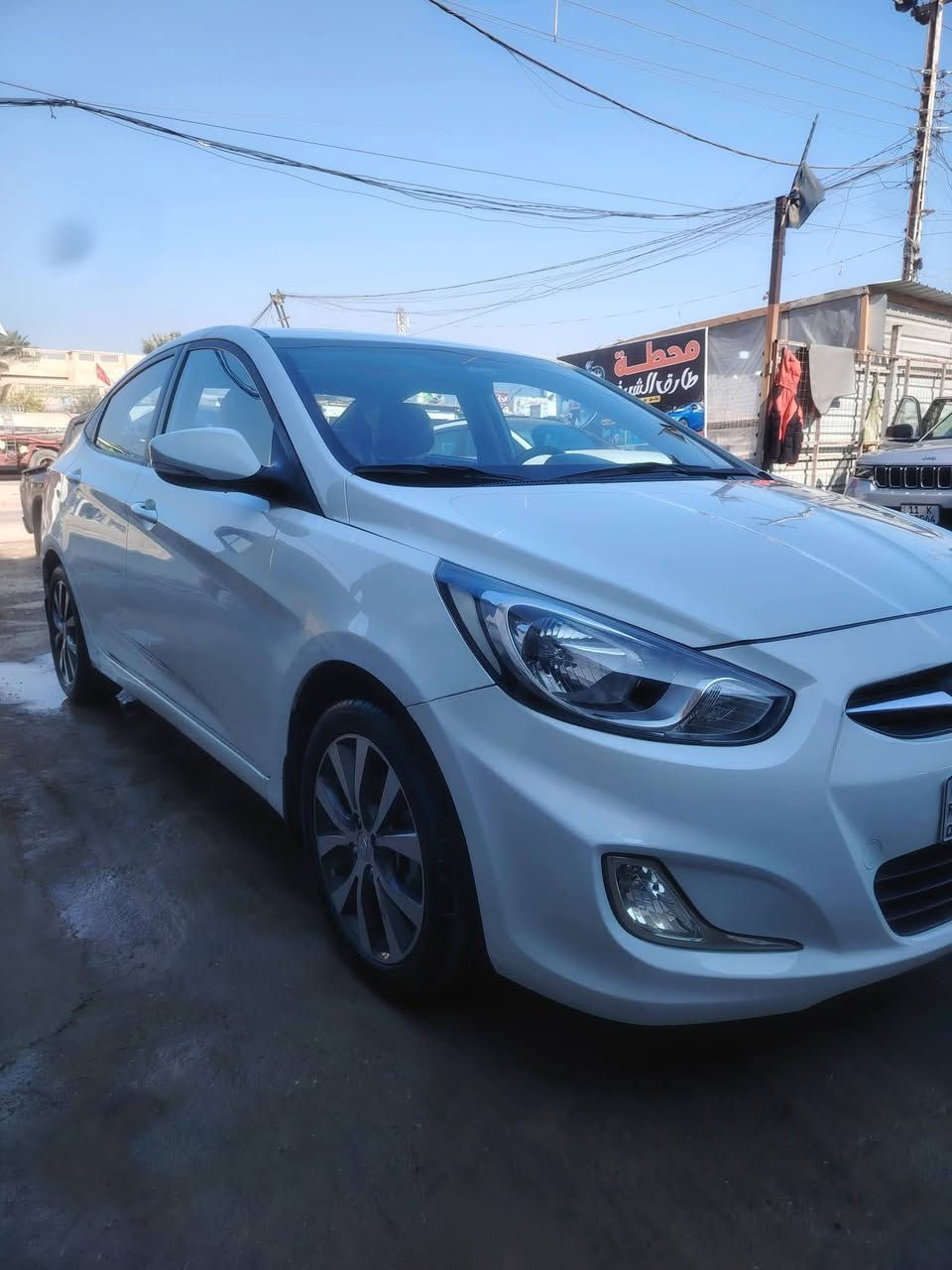 اسلام عليكم اكسنت للبيع السياره خليجي 2015 بلو فول فتحته تحكم ستيرن مكينه 1600دوش السياره جديده عله وضع الشركه رقم بغداد دولي جديد هزه جديده السياره خير من الله ماشيه 70فقط مكان السياره بغداد الحسينية مال الراشدية السعر 117وبيهة مجال رقم الهاتف ***********
