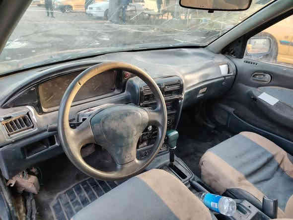 السلام عليكم كيه سيفيه ١٩٩٥ مكينه وكير وصدر جدد غرفته حلوه كهربائيات كله مكينه مفتوح كير اوتماتيك ١٩ ورقه وبيه مجال بسيط *********** بغداد مدينه تحويل مباشر
