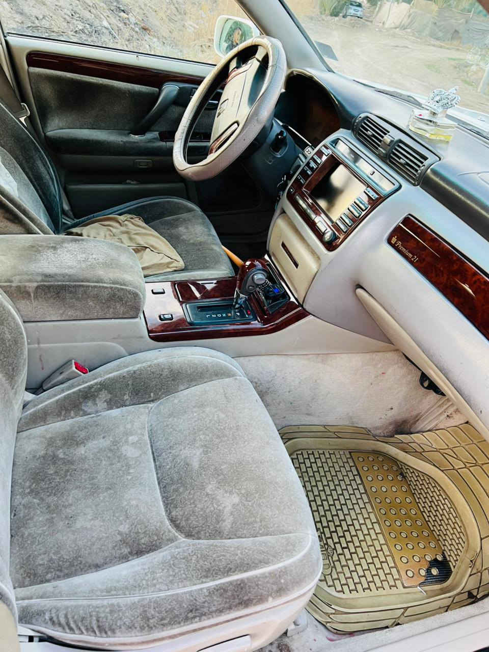 سلام عليكم لبيع ملكه مديل   2003تفاصيل تصال بل رقم ***********
