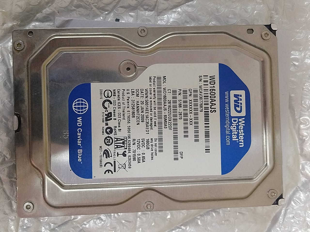 قطع حاسبة مكتبية (بكيج كامل) بأسعار مناسبة جداً.                   ​السلام عليكم.. عرض خاص للي يريد يجمع حاسبة اقتصادية أو محتاج قطع غيار، للبيع مجموعة قطع نظيفة وشغالة 100%:
1️⃣ المذربورد: ASRock 945GC-MS (سوكت 775) - السعر: 10 آلاف.

2️⃣ الهارد: HDD WD Blue سعة 160GB نظيف وسريع - السعر: 5 آلاف.

3️⃣ المعالج: Intel Celeron D مع المبرد الأصلي - السعر: 3 آلاف.

4️⃣ كرت الـ Wi-Fi: ماركة D-Link الأصلي لبث واستلام الإنترنت - السعر: 5 آلاف.

5️⃣ الرامات: DDR2 قطعتين هدية (بلاش) للي يشتري البورد.

قطع حاسبة مكتبية (بكيج كامل) بأسعار مناسبة جداً.❤️              ملاحظات:

القطع مفحوصة وشغالة تمام.

البيع لغرض التطوير.

تنبيه: لا يوجد خدمة توصيل، الاستلام من باب البيت (النجف - 

للاستفسار يرجى المراسلة على الخاص.                           بيع الجملة:  "اللي يأخذهن كلهن جملة أحسبلهيا بـ [مثلاً 20 ألف بدل 23] وشكرا ❤️


**إذا كنت صاحب هذا الإعلان وتريد حذفه لأي سبب، رجاءا أرسل رسالة إلى الدعم الفني**