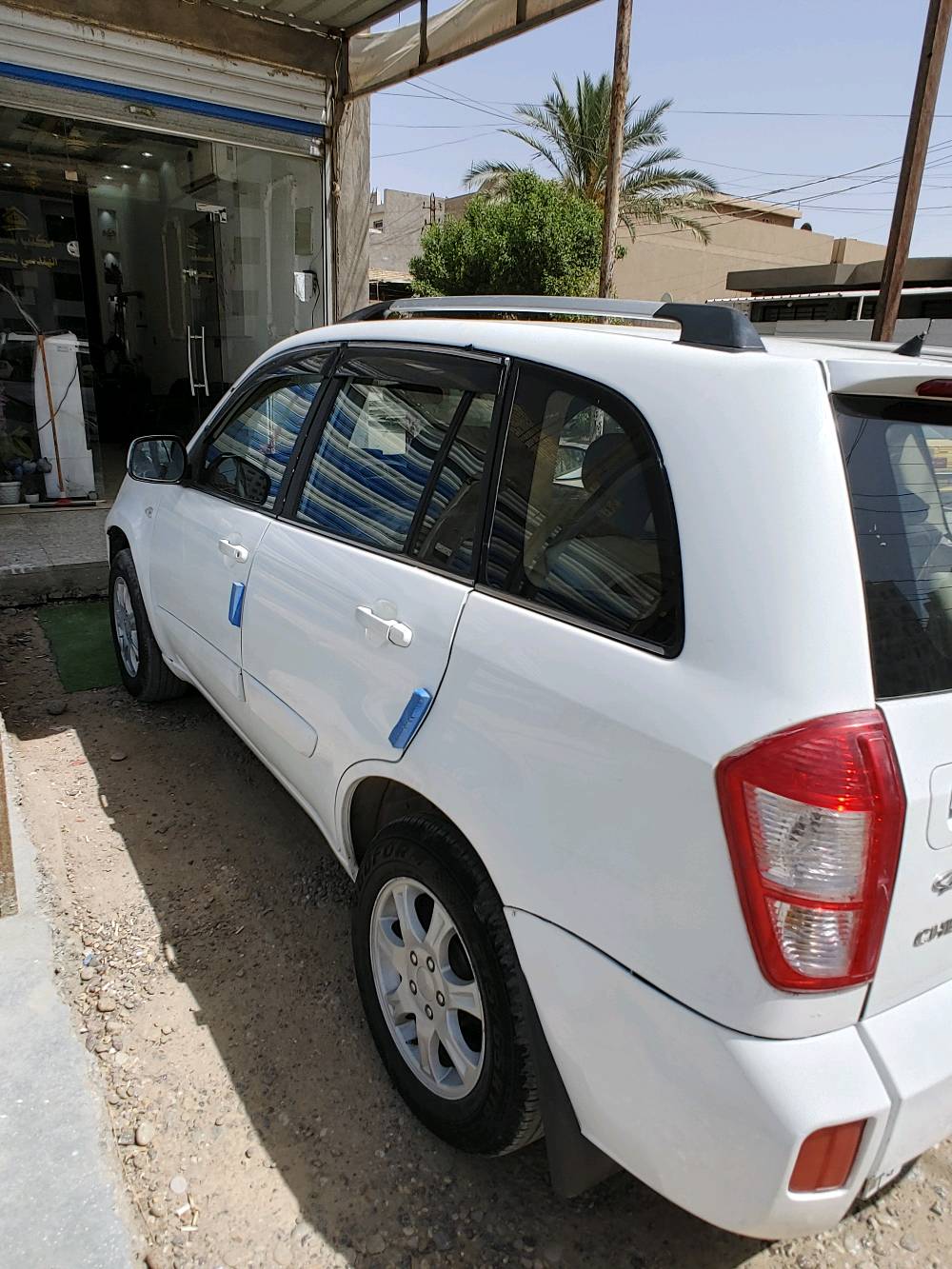 السلام عليكم تيكو موديل ١٣تدفئه تبريدثلح تخم تاير رايدها ٥٢بيها مجال رقم بغداد بدون ضربة بدون صبغ***********