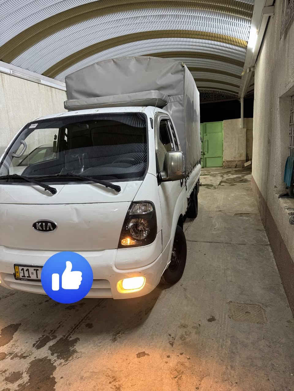 السلام عليكم شباب كيا حمل 2700
موديل 2011 سياره خير من الله رقم جديد تخم تاير جديد 
كير مكينه شاصي مكفول للأستفسار ***********
رجائاً المو شراي لا يتصل ويتعبني سياره حلوه و نضيفه وجاهزه للعمل ما تصرف عليها ربع

