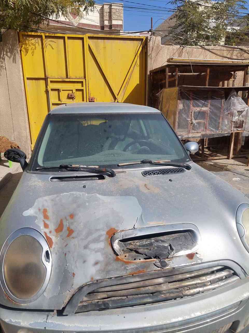 سياره انكليزيه قديمه للبيع نظيفه للاستفسار الاتصال على الرقم ***********
