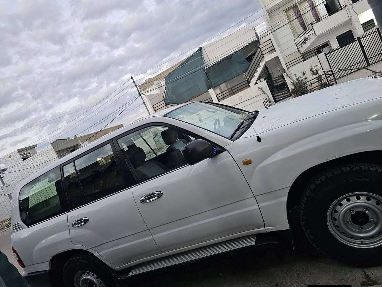 ❤بسم الله الرحمـٰن الرحيم❤
١٢٥ گەلاو معامەلە

‎ماشاءالله له جواني و قەوەتی 

‎كه ئه لي تاقانه ئه بيت وابي
مۆنیکا سێ ڕوبعە 👑💯

سەیارەی معرەز نییە 

‎مۆدێل / ٢٠٠١

تاحویل ئەسڵە ناوی لە حاسیبە نییە 

سەنەوی تازەیە تا ٢٠٢٧

‎کارەبای کامل بەمزبوتە 

‎چوار جام کارەبا 

تەبرید مەرکەزی 

قوفڵ مەرکەزی  

چوارتایەو ویلی شانزی کونەمشک لۆکی لەسەرە 

‎تاقم ناوخورفه ي لؤك لؤكه

‎پێشو دوای جرکەی تیا نیە بەشەرت 

یەک چاملقی بۆیاخە بێناوکرتن تەواو بۆیاخ تری نییە 

پاتری لۆکی لەسەرە  

‎ده عامي بؤده عامي مه سره في نييه

تێبینی /یەک سایەقی دەویت کشان کشانی پێبکات تەواو

***********

***********

شوێن / سلێمانی
