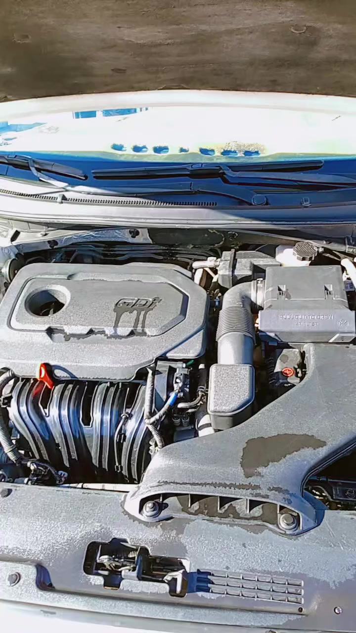 سلام عليكم شباب هيونداي سوناتا موديل 2018سياره نضيفه بيه بس قطعتين صبغ جاملغ ع جه الصدر وقبق جنطه فقط والقماره كما موضح بل فيديو شرط الفحص مكينه نضيفه برغي ما مفتوح بيه والسعر 130 وبيه مجال أي ستفسار هذا الرقم ***********
