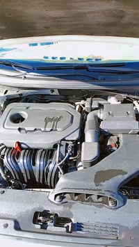 شباب هيونداي سوناتا موديل 2018سياره نضيفه بيه بس قطعتين صبغ جاملغ ع جه...