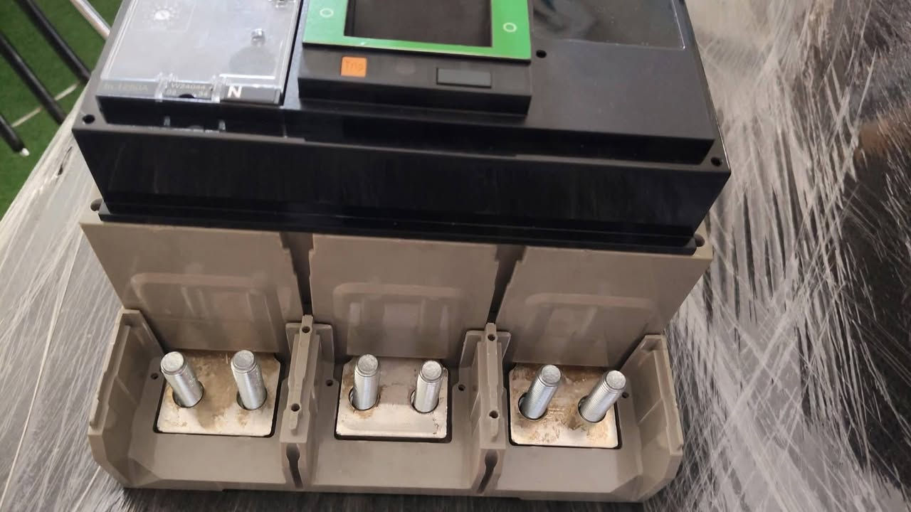 قواطع منتشر ومولدد وكونتكوترات شنيدر وايتون و ABB استيراد وجديد حالة زيرو مؤسسة الفؤاد باور 01065004819


**إذا كنت صاحب هذا الإعلان وتريد حذفه لأي سبب، رجاءا أرسل رسالة إلى الدعم الفني**