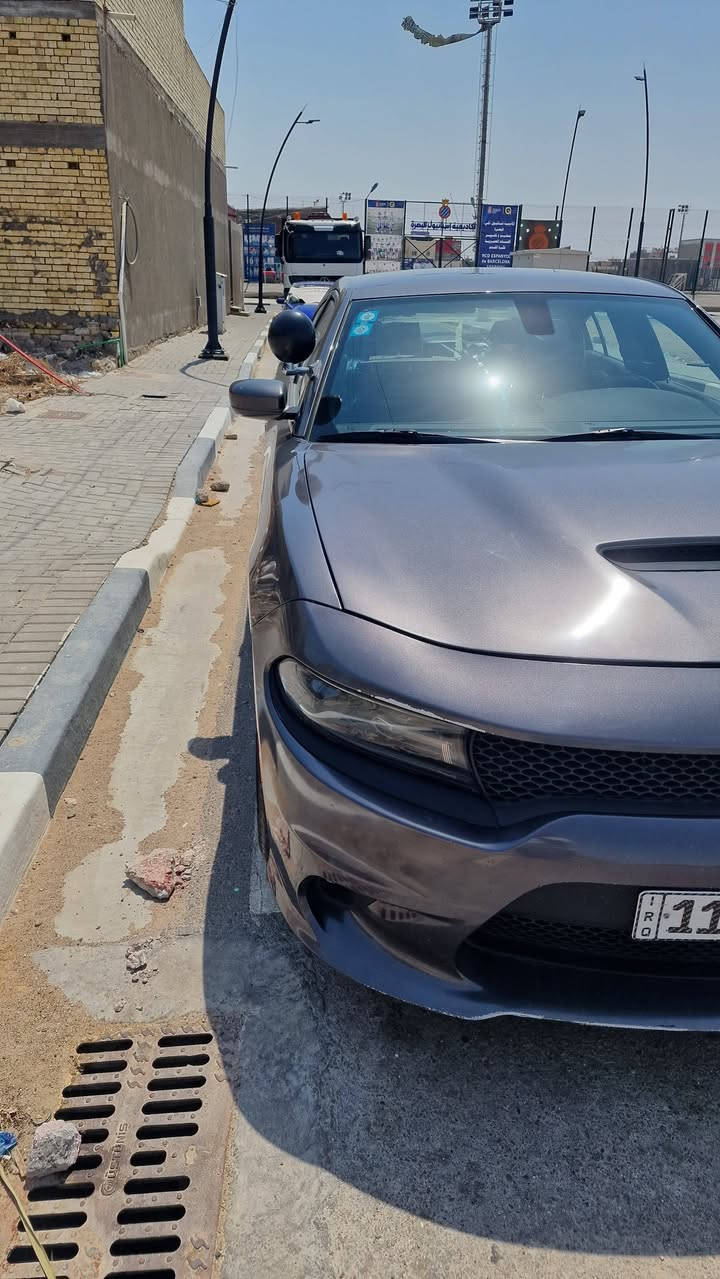 دوج جارجر بوليسي 
موديل 2020
رقم بغداد دولي  با اسمي
محرك 8 سلندر حجم5700
حادث جاملغ وبنيد وفخذه 
ماشيه تقريبا 41 الف استخدام قليل بالبصرة 
السعر 190
العنوان بصرة الشوارع الاربعه 
هاتف ***********
