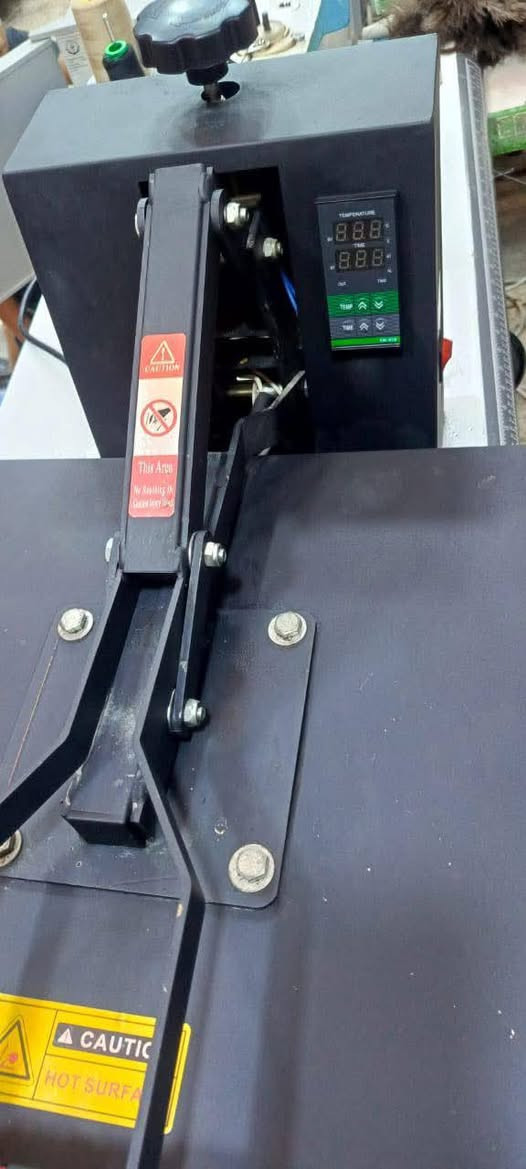 للبيع مكان بغداد سعر 200 ستفسار ***********
