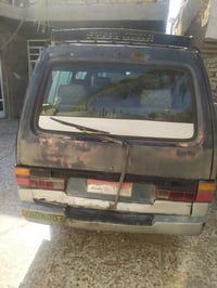 كيا بيستا • ٩٤ • كير واكسل