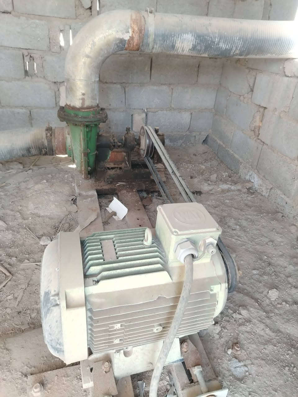 موطور كهربائي
جاهز من كلشي شغال الممص تقريباً 15 متر والمذب 5 متر الموطور ملفوف السعر مليون 500 وبي مجال مكاني الهريمات والاستفسار اكثر الاتصال بالرقم ***********
