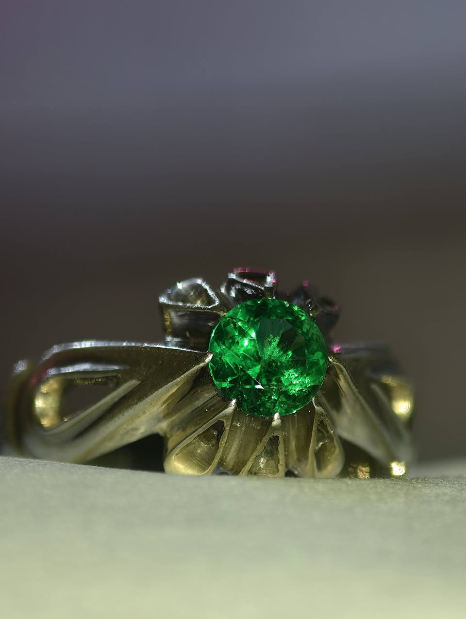 منفردة الجمال قطعة من الف قطعة


**إذا كنت صاحب هذا الإعلان وتريد حذفه لأي سبب، رجاءا أرسل رسالة إلى الدعم الفني**