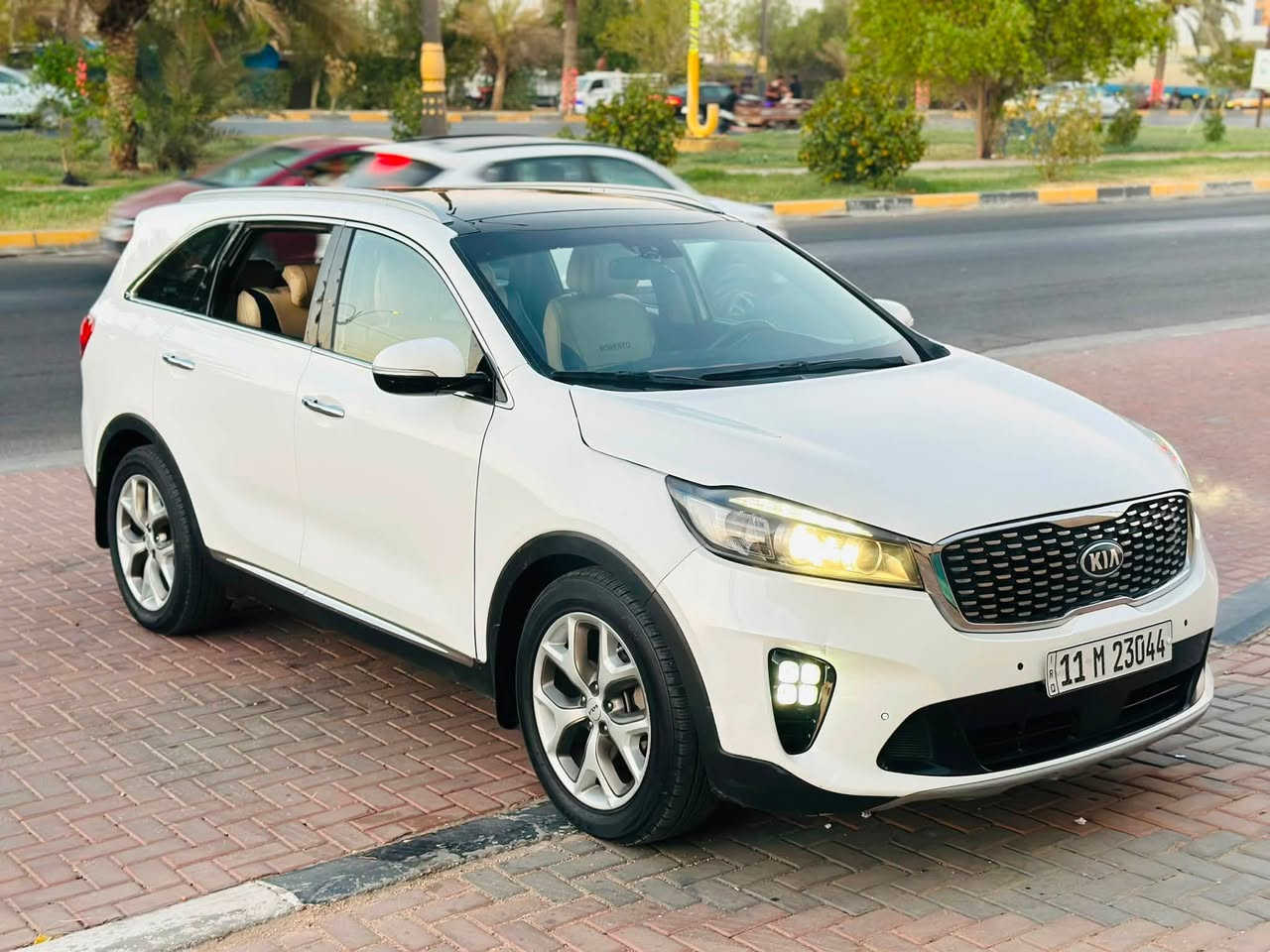 السعر 138 مجال قليل مكينه 6سلندر
السلام عليكم سورنتو 2015 شكل18خليجي رقم بغداد الدولي بيها 3قطع إماميه صبغ مع ضرر داخل سونار مرفق بصور جاهزه من كلشي مكينه كير حداديه تبريد تخم تاير مكينه 6سلندر 7راكب 3قطع تبريد فول مواصفات مكاني كربلا المقدسه 
السعر 138 مجال قليل بيع فقط بدون مراوس 
***********
