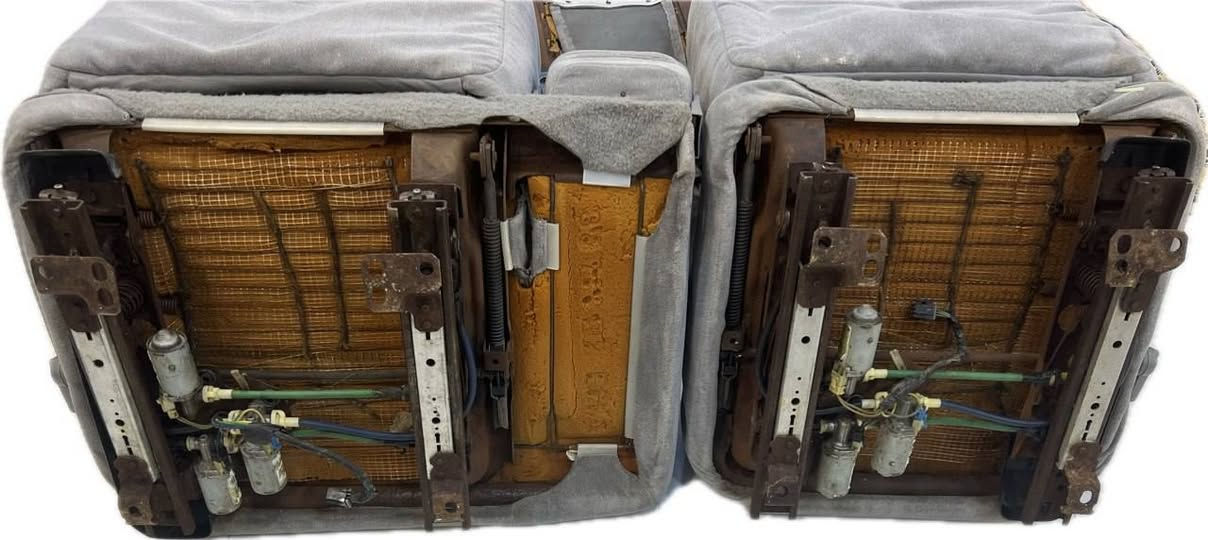 كشنات دولفين لون رصاصي اخو الجديد *********** مكاني بصره ابي الخصيب
