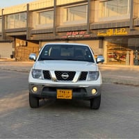 نيسان ناڤارا • ٢٠٠٩ • گير عادي
