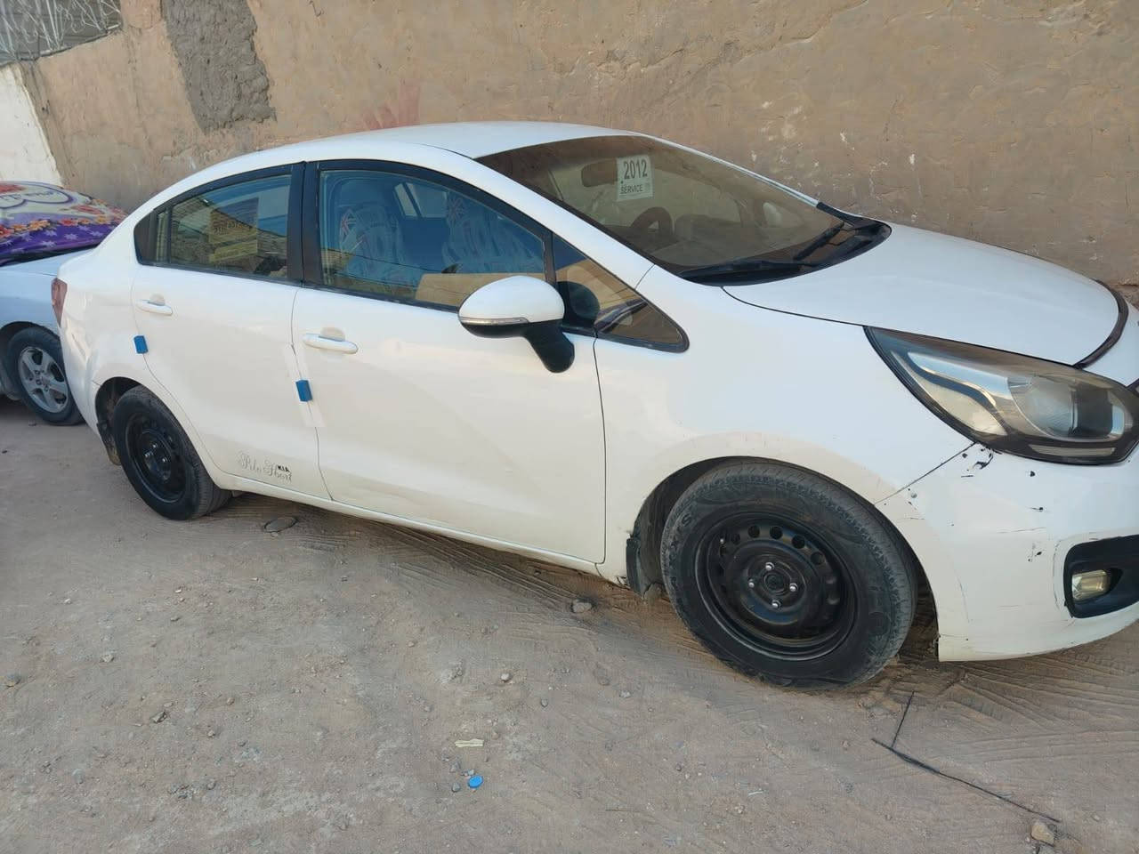 السلام عليكم 
كيا ريو مديل 2012خليجي مكفوله كير أوتو محرك 1600   كير ومكينه خير من الله تبريد السياره حلوه وجاهزه مابيه كل نقص فقط بيه بارد شي قليل سعرها 70 وبيه مجال للطيبين اذا مو شراي لا تعبني ولا تكسر بحلال العالم *********** النجف, العراق
