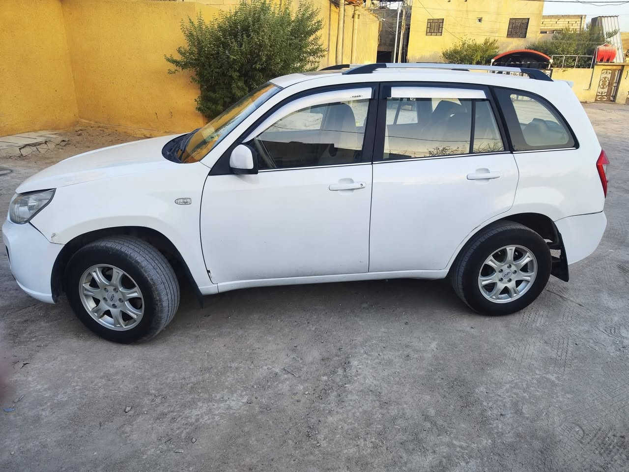 تيكو موديل 2014 حره
ماشيه 86 الف
رقم بصره مشروع وطني
التبريد ما يشتغل بسبب بسيط
بيها ضربه بالباب الخلفي وراجع ع بارد
مكان السياره بالبصره
السعر 65
السياره نظيفه تجي وتشوف بعينك
هذا الرقم ***********
ليريد يستفسر اكثر
