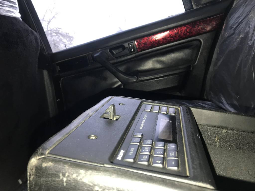 سلاوى خودا له هه موليه 
بئيم ٧٣٥ ڤه ل 
بوفروشتن سه وتى كه م شه فتى تيايه ماباقى به شه رت 
موديل ١٩٩٣
چوارجام كاره با 
لايت ئه لقه 
سه ياره كه تنوتوله 
شوينه شاره زور
نرخى٦ ٢
***********گورينه وه ش ئه كه م حلبجة, السليمانية
