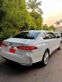 🇩🇪🇩🇪 BMW       530i          الموديل : 2024  وارد امريكي كفاله عامه من...