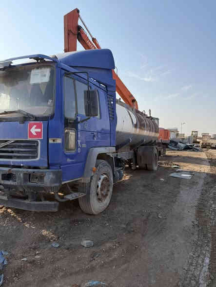 فالفو اللبيع
تفاصيل بالفيديو
العنوان العماره الكحلاء
كراج التساهل 
اخوكم عقيل الكعبي
***********
سعر 90 ورقه وبيه مجال قليل
