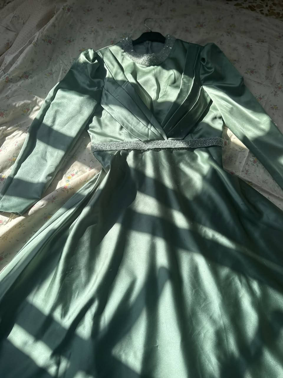 فستان للبيع ملبوس مره فقط قياس ٤٤
يوجد توصيل


**إذا كنت صاحب هذا الإعلان وتريد حذفه لأي سبب، رجاءا أرسل رسالة إلى الدعم الفني**