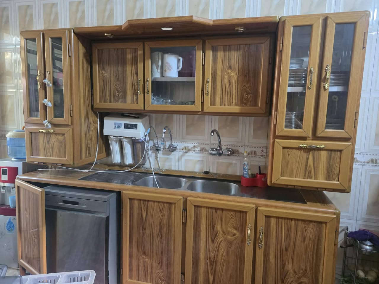 كاونتر قياس 3 ونص 
مع ملحق وسنك 
السعر 550 ألف نظيف جدا 
حله حي الإمام


**إذا كنت صاحب هذا الإعلان وتريد حذفه لأي سبب، رجاءا أرسل رسالة إلى الدعم الفني**