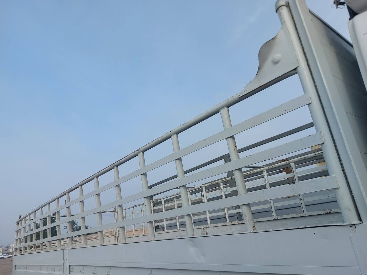 سلام عليكم دعاميه مال اتيكو بلاديه وقواعد مال بكلايتات  ومحجر بوري للبيع  طوله ٧٢٠ ورتفاعه ٧٥ وارتفاع الصدر ١١٠ مكاني ديالى الخان ***********
