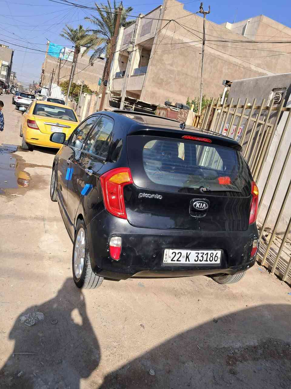 سلام وعليكم KlA بيكانتو / ٢٠١٥ خليجي / رقم اربيل جديد سنويه جديده هزه جديده/ محرك وكير وصدر جديد/ سياره بسمنه تحول ثاني يوم /// سياره بيه بيبان اثنين صبغ اثر شخوط بدون دواخل فقط السعر ٨٠ وبيه مجال العنوان بغداد جديده المشتل شارع المطبك واتساب ***********
