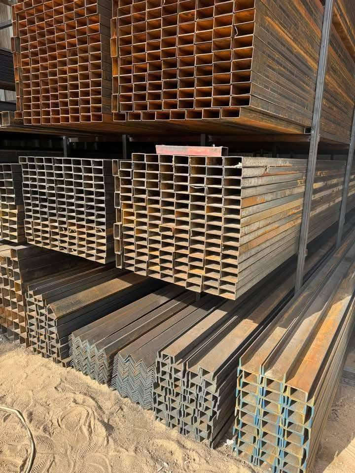 السلام عليكم متوفر سندويج 5 سانتيم ضد حريق عل فحص سعر متر ب 18 ونص وبي مجال + متوفر سندويج مال سليمانيه سعر متر الف  10 الاستفسار*********** اتصل او وتساب ✅
