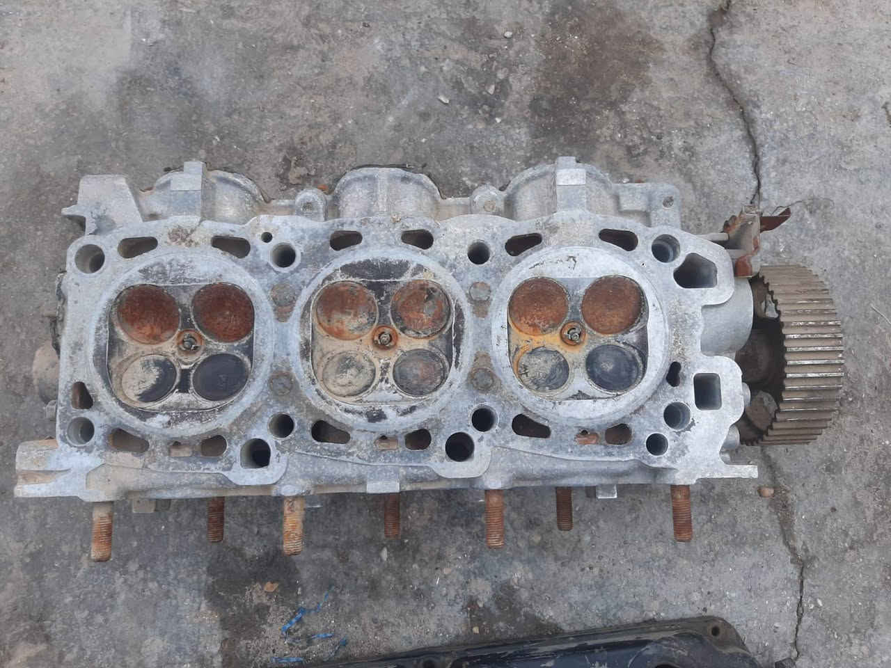 مكينة باجيرو 2003 كايمه للبيع هيه والكورات وقبق الولفات كامله مكاني بغداد البياع الشرطه الخامسة سعرها 200 الف
***********
