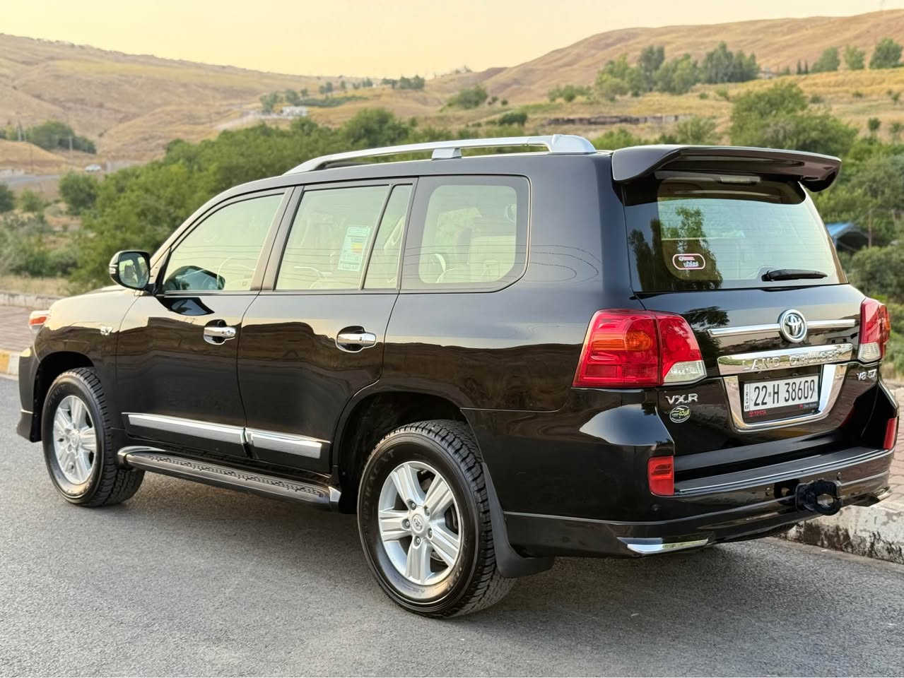تویوتا لاندکروزر مودیل 2014 
مواسەفات VX.R -V8-5.7 لەگزس 
٥ کامیرا -رادار - سندوق شەفت - گیچ لەگزس 
کوشن جلد - کارەبای - سەماعە JBL
کوشن خەزن و سارد و گەرم - 8 ئرباگ  
حەساس ٣٦٠ - کوشن خەزن  و زوری تر 
یەک پەلەی چاملخی پیشەوەی بۆیاخە 
گێر و مەکینەی بەشەرت قەپاخی کراوەتەوە 
نرخی -$ 352  🔥
***********
*********** أربيل, العراق
