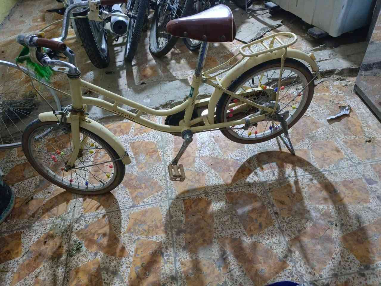 بايسكلات اثنين للبيع


**إذا كنت صاحب هذا الإعلان وتريد حذفه لأي سبب، رجاءا أرسل رسالة إلى الدعم الفني**