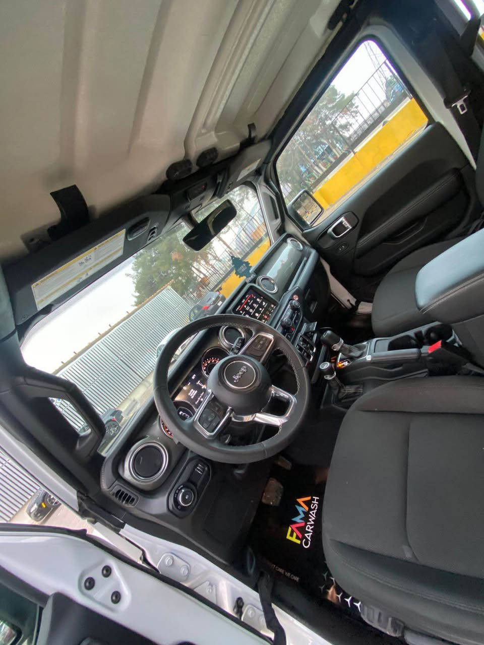 ‏Jeep wrangler 
موديل :sahar
سنة الصنع : 2023
المسافة المقطوعة :20 mil
السعر: 367
حالة سيار :دعامي للدعماي شرط كلين تايتل
للمزيد من المعلومات،يرجى الاتصال
على:0️⃣7️⃣5️⃣0️⃣8️⃣5️⃣7️⃣4️⃣1️⃣5️⃣4️⃣ دهوك, العراق
