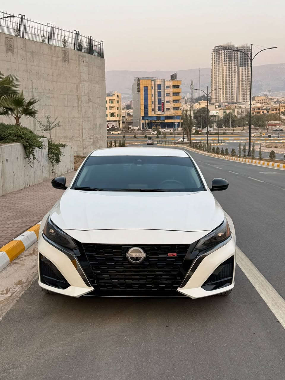 Nissan altima SR 2024 
ماشيه 10 الف ميل 
مكان صبغ موضح بلمنشور 
شويه صبغ بلصندوق فقط 
بدون دواخل 
بدون ايرباك 
سياره بدون رقم تترقم شمالي 
صور الحادث بلمنشور 

السعر180 $ بدون رقم

***********
