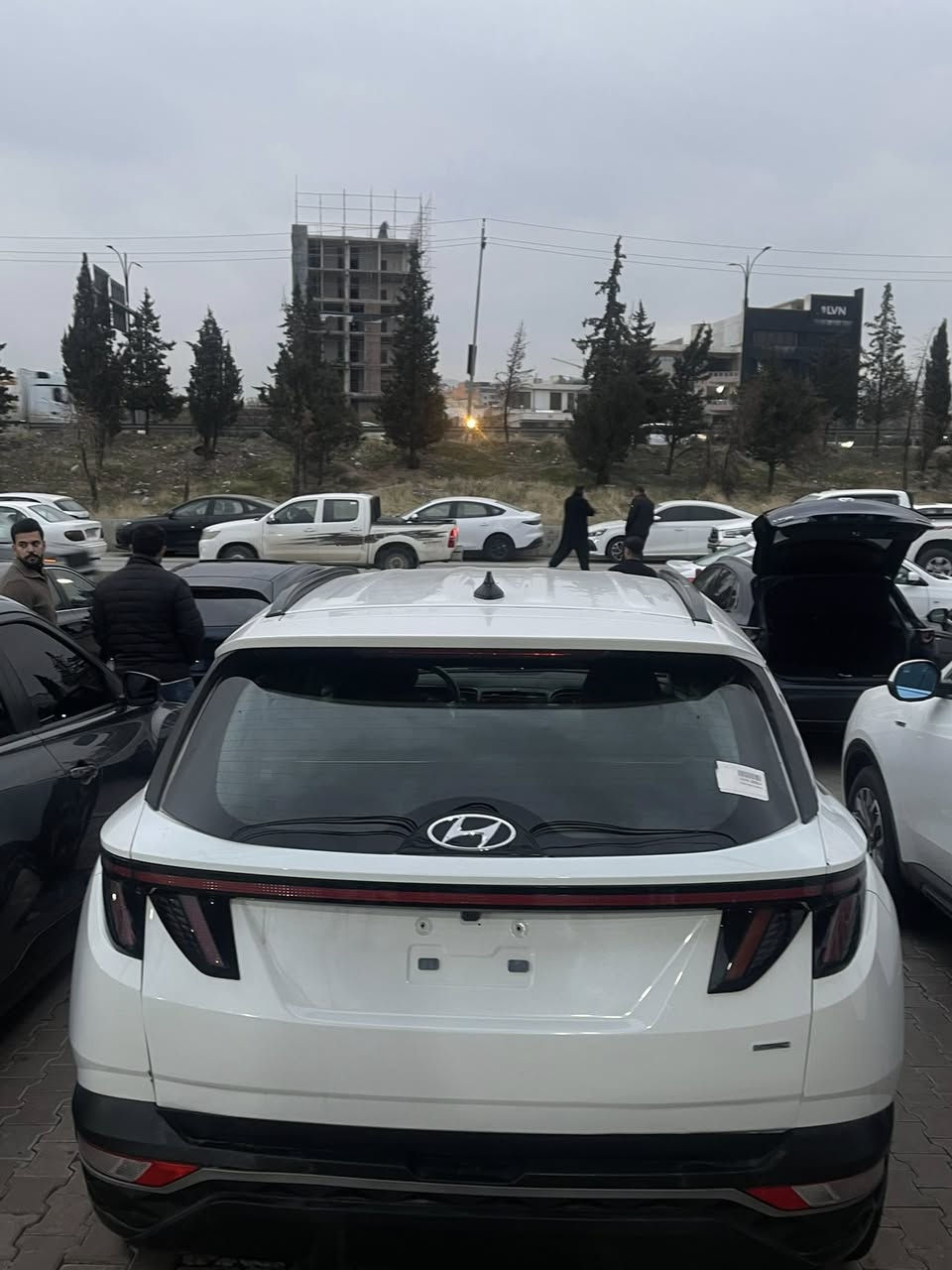 سلام عليكم
توكسون ٢٠٢٣ فول فول مواصافات بس بينت جملخ سلخ بدون دوخل وارد امريكي
رقم كاتي مكان سليمانيه
***********
