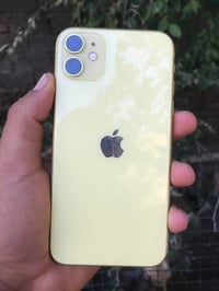 ايفون ١١ ١٢٨ • بطارية ٨٦٪ • بعقوبة
