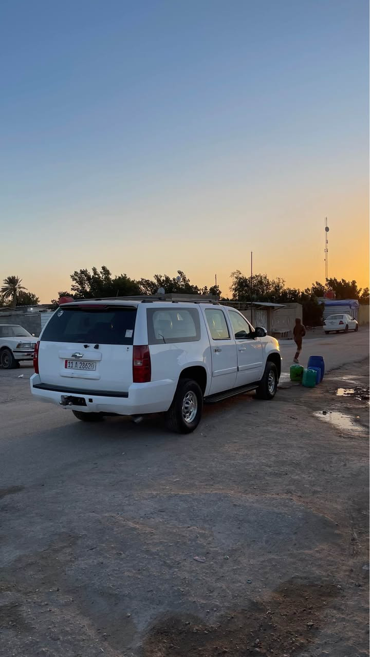 تاهو طويل فحل ٨ براغي موديل 2009 للبيع فقط كفالة من الضربة والعيب الشرعي وارد خليجي مصبوغ عام رقم بغداد دولي اجره مكينة وكير كفاله حداديه جديدة ادامة جديده كاملة من كلشي تبريد ثلج تخم تايرات
 العنوان :البصرة الزبير البترو 
التلفون :***********
السعر : ١٦٥ بيها مجال قليل الزبير, البصرة
