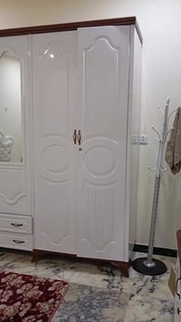 غرفة نوم عراقي درجه اولى شغل ثقيل 8 قطع كنتور 6 باب  نظافه 90% بالميه ...