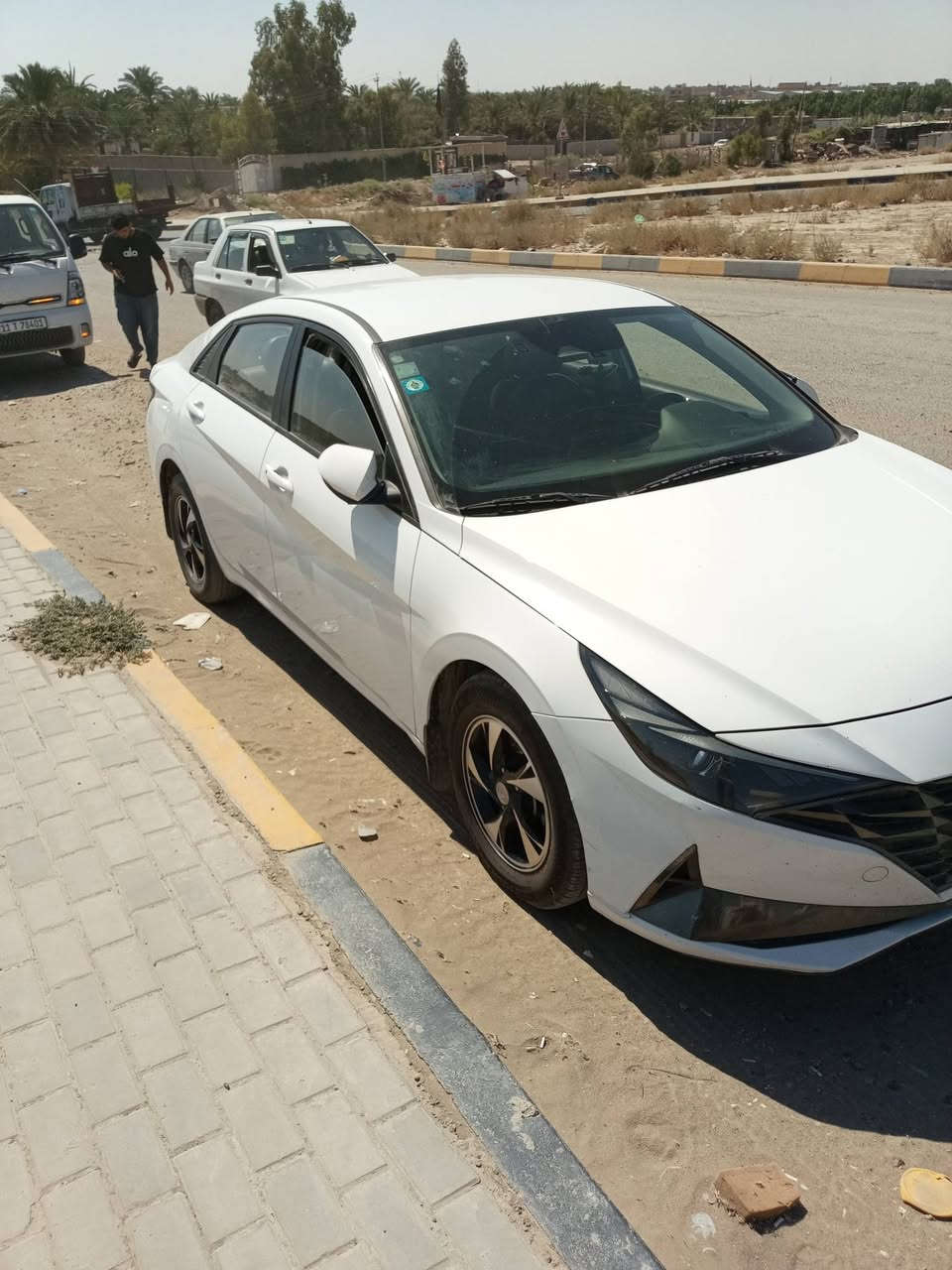 سلام عليكم افانتي موديل 21 بيهه طخه بهلال الخلفي فقط جنطه كبس بجم كبس تشغيل عن بعد رادار اماي خلفي  138 مكاني قرب مرور التاجيات ***********.
