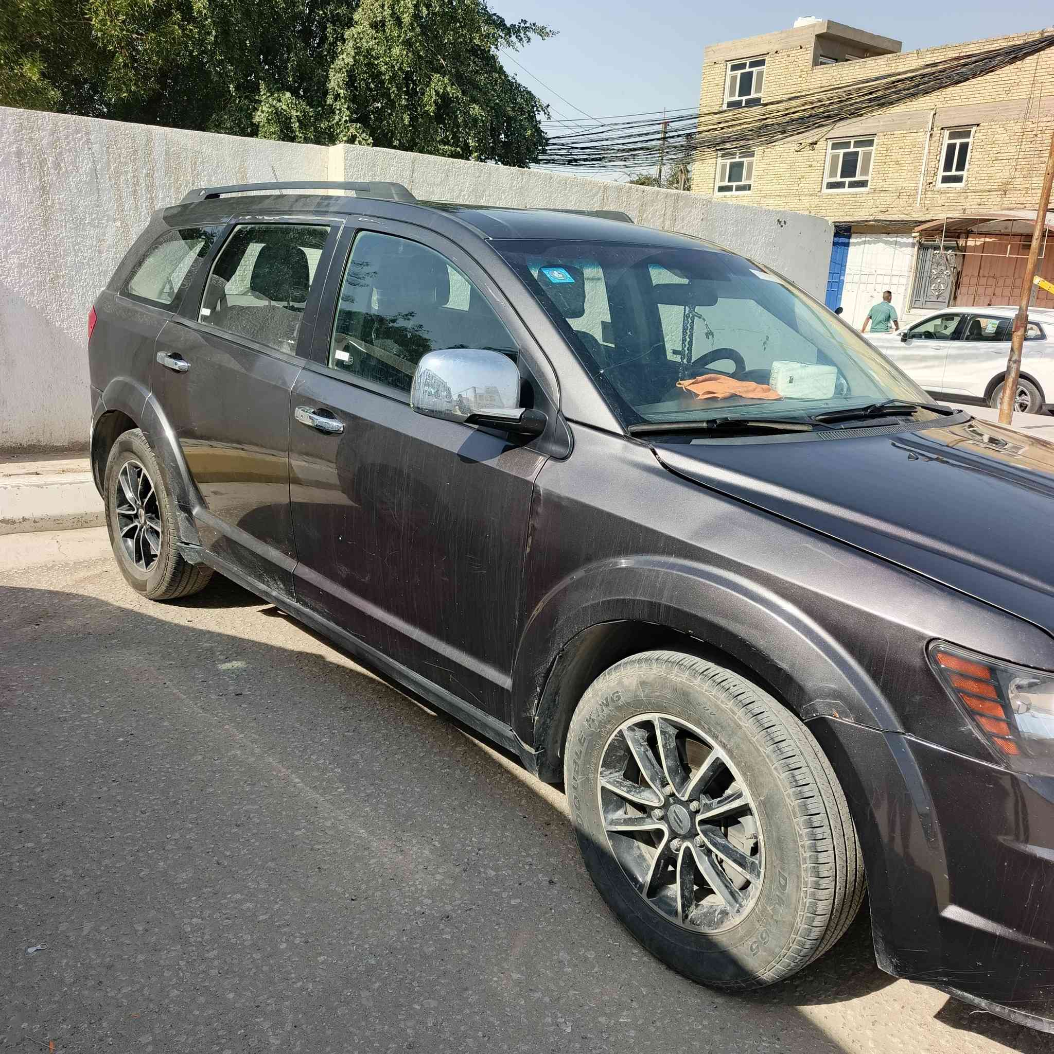 السلام عليكم  البيع  مراوس  شنو عندك نزل


**إذا كنت صاحب هذا الإعلان وتريد حذفه لأي سبب، رجاءا أرسل رسالة إلى الدعم الفني**