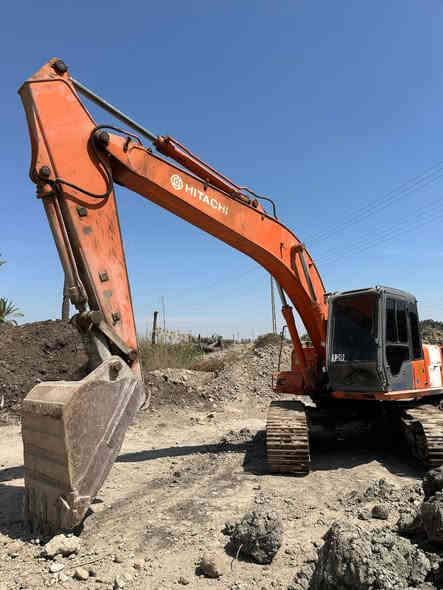 سلام عليكم حفاره تومديل 93مكينه مضخه علبلادجديده بمعنه لكلمه جبات مكفوله سرف جدد رقم قادسيه منفيس ستفسار***********مكان بصره مدينه
