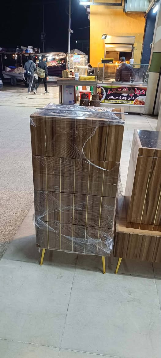 السلام عليكم .غرفة نوم تركية نفرين مستخدمه نضيفه حيل سرير مخزن فول موصفات7.قطع مستخدمه.متوفر.شد ونقل مجاني  -العنوان حي البكر .قرب محطة ايلاف.التواصل عبر الارقام التاليه فقط..
***********
‏‪0775 855 3083‬‏
***********
