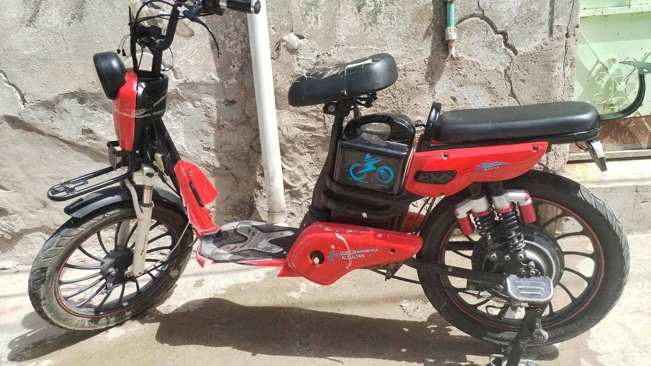 للبيع شويه يصرف شحن ب100


**إذا كنت صاحب هذا الإعلان وتريد حذفه لأي سبب، رجاءا أرسل رسالة إلى الدعم الفني**