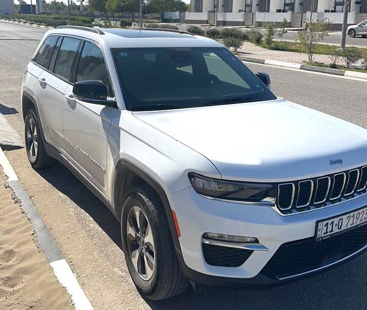 السلام عليكم

جيب گراند شيروكي 2024 4xe وارد امريكي ثلاث انظمة

حجم المكينة:2000 تيربو+هايبرد+بلگ ان

المسافة المقطوعة: 24 الف 

الضرر:مثل ما موضح بالصور چاملغ ايسر صار بي تعديل شوي بارد بالجنطه الجاملغ الخلفي الأيمن

حالة الايرباك:سليم مطاك ولاايرباك

المواصفات:

١.شاشة

٢.بصمة

٣.تشغيل عن بعد

٤.سستم صوت Alpine +دمام خلفي 

٥.كشنات جلد

٦.كشن سائق ميمري

٧.كشنات كهرباء

٨.صندوق كهرباء

٩.حساسات خلفية

١٠.اشاير بالمري

١١.رادار امامي

١٢.رادارات ٣٦٠

١٣.ثلاث وضعيات قيادة

١٤.بانوراما فتحتين

١٥.گير ماوس

١٦.نظام منحدرات

١٧.هيترات بالكشنات

١٨.ويل كب كروم

١٩.لايتات لد +بگلايت لد

٢٠.بصمة ابواب

جاهزة مرقم بغداد 
السعر 330$
*********** بغداد, العراق
